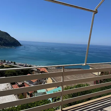 Vintage Ocean View With Fast Wi-fi And Elevator To Town