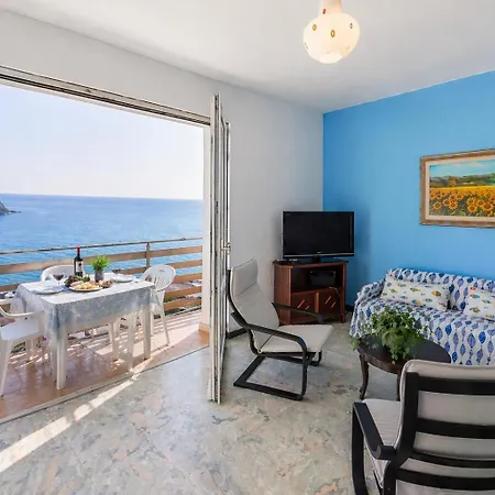 Apartman Vintage Ocean View With Fast Wi-fi And Elevator To Town