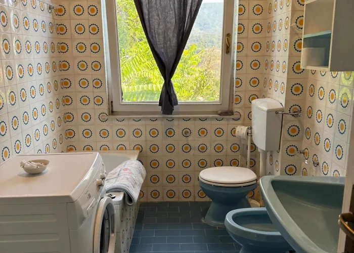 Daire Vintage Ocean View With Fast Wi-fi And Elevator To Town *