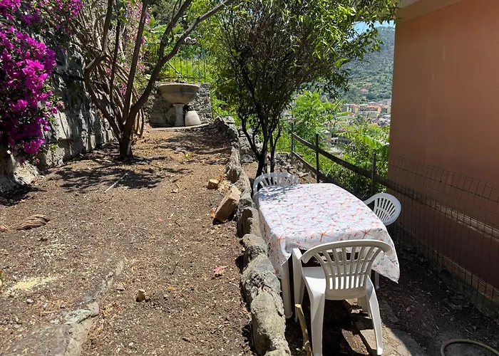 Vintage Ocean View With Fast Wi-fi And Elevator To Town Daire Levanto