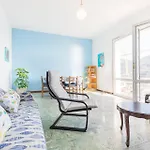 Apartment Vintage Ocean View With Fast Wi-fi And Elevator To Town *