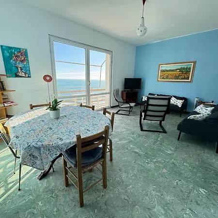 Vintage Ocean View With Fast Wi-fi And Elevator To Town Appartement *