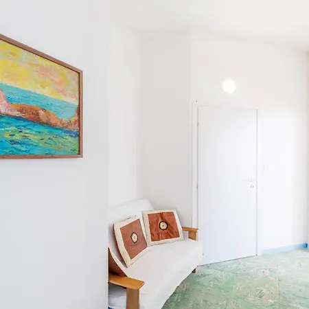 아파트 Vintage Ocean View With Fast Wi-fi And Elevator To Town *