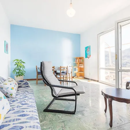 아파트 Vintage Ocean View With Fast Wi-fi And Elevator To Town *